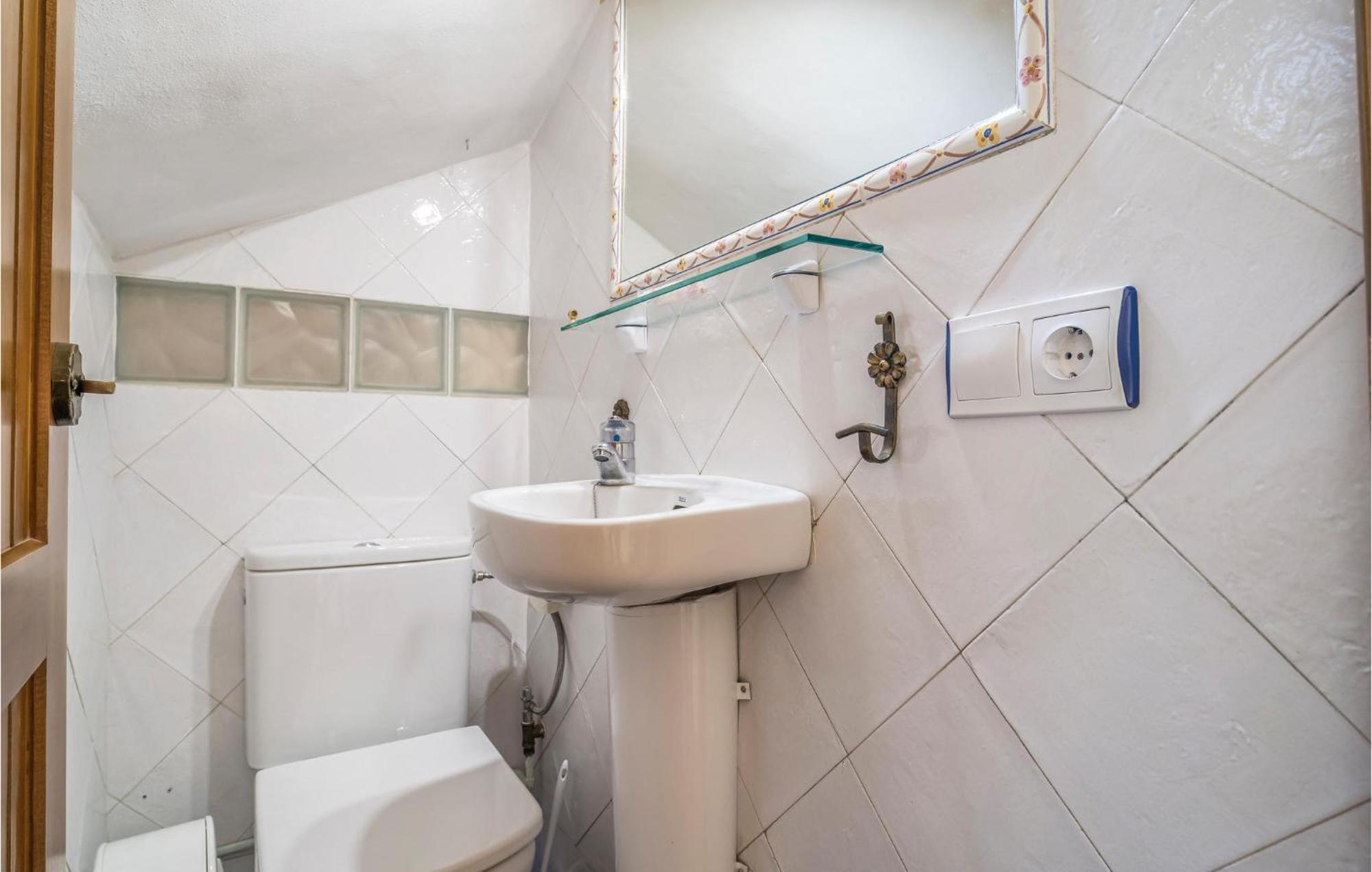 Stunning Home In Gaucin With Wifi Exteriör bild